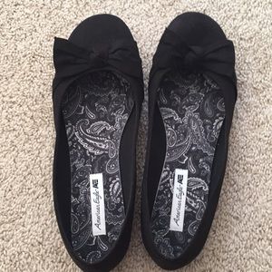 American Eagle flats